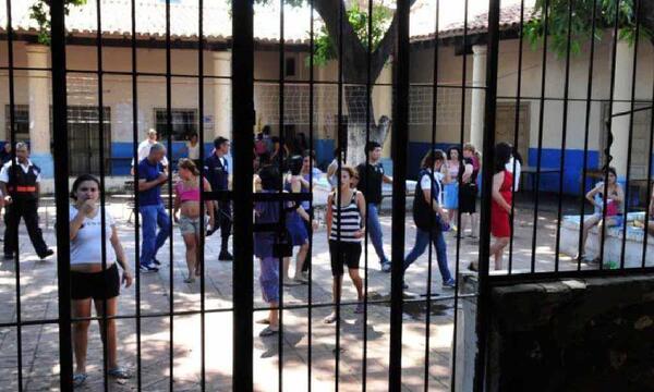 Guardiacárel es investigado por tener una supuesta relación con una reclusa del Buen Pastor – Prensa 5