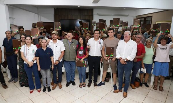 Casi un centenar de familias campesinas con títulos de propiedad en Alto Paraná – Diario TNPRESS