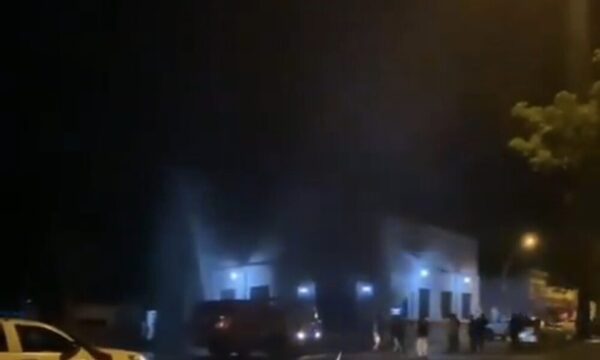 Reportan incendio de la sucursal del BNF de Paraguarí