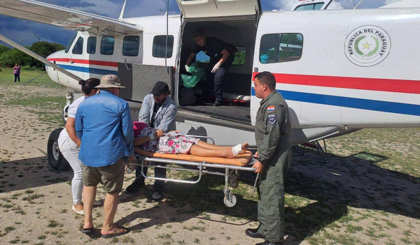 Trasladaron en avión desde Bahía Negra a niña mordida por una serpiente cascabel - Noticiero Paraguay