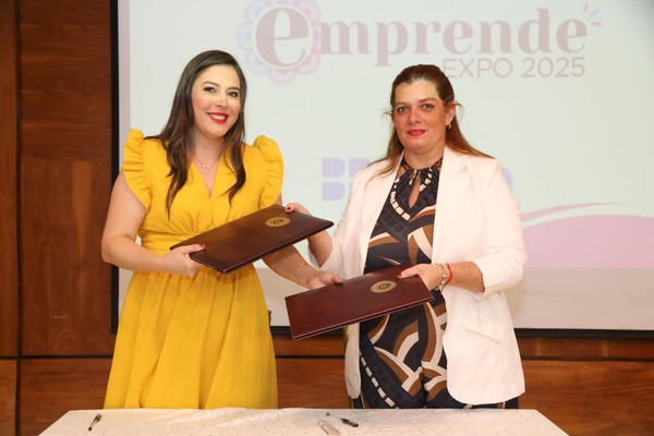 Emprendedoras de Alto Paraná reconocen labor de la ministra de la Mujer - Unicanal
