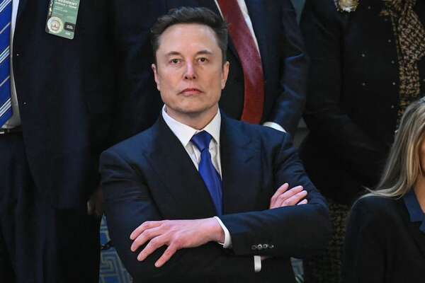 Estrepitosa caída de la compañía Tesla, de Elon Musk - Mundo - ABC Color