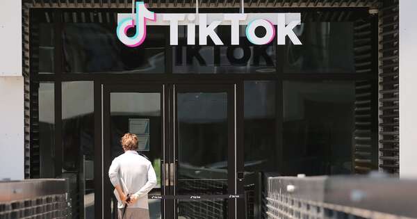 La Nación / Cuatro grupos están interesados en comprar TikTok en EE. UU.