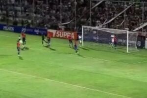 Futbolistas paraguayos que brillan en el mundo - SNT