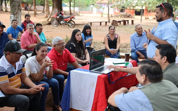 Audiencias públicas en el campo impulsan avances en titulación masiva de tierras - .::Agencia IP::.