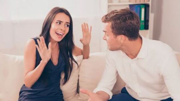 "Mi novia quiere tener sexo romántico y yo quiero acción"