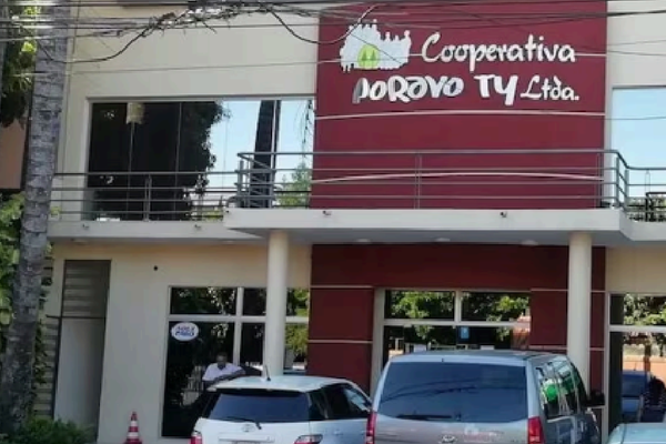 Cooperativistas estafados en Poravoty exigen acción del fiscal general - OviedoPress