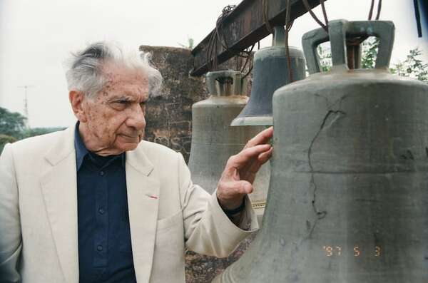 Experta de universidad francesa disertará sobre cómo abordar la obra de Augusto Roa Bastos - Literatura - ABC Color