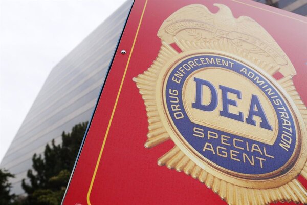 Paraguay y EEUU acuerdan que la DEA mantenga el apoyo en su lucha contra el narcotr谩fico