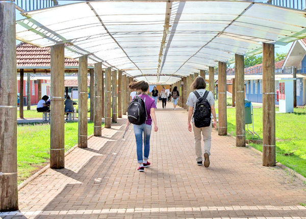 La UNILA abre inscripciones para 365 vacantes en 23 carreras de grado - La Clave
