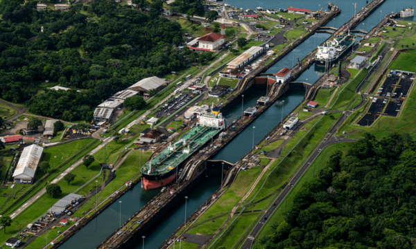 Venderán puertos del Canal de Panamá al polémico y misterioso BlackRock - 1000 Noticias