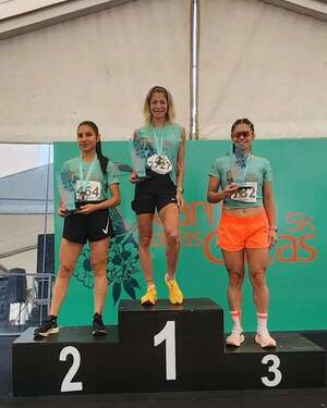 Sasha Sborovsky, campeona de la Carrera de las Chicas - Polideportivo - ABC Color