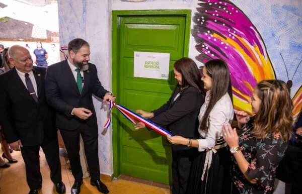Habilitan espacio de atención a mujeres privadas de libertad que consiguen medidas alternativas a la prisión - Nacionales - ABC Color