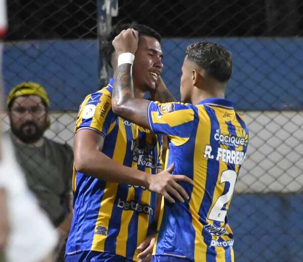 Nacional 2-Luqueño 1: Noches felices auriazules - Fútbol - ABC Color
