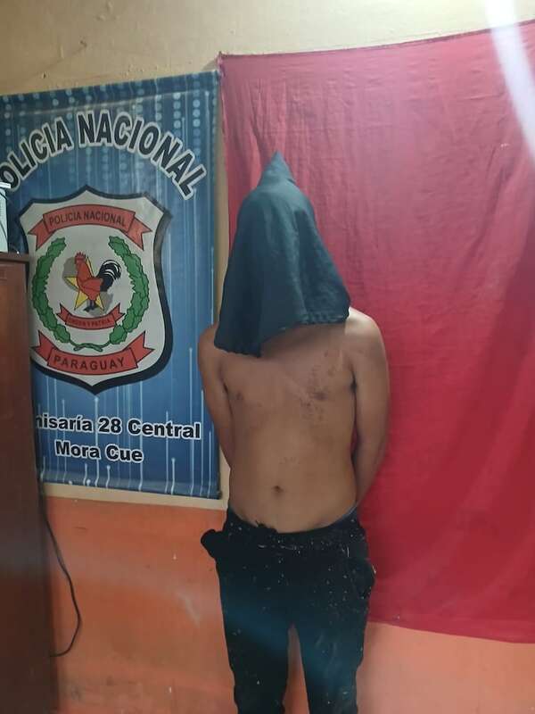 Aprehenden a un adolescente por robo de motocicleta en Luque - Policiales - ABC Color