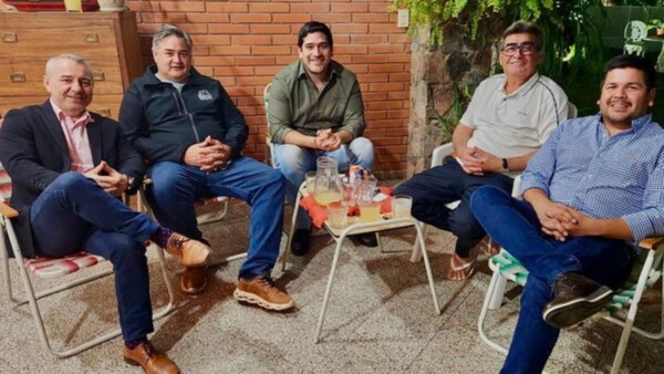 Disidentes exigen que FGE no se preste a coacción política