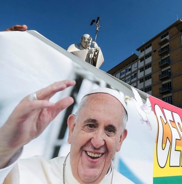 Papa Francisco pasó una noche tranquila tras una nueva mejora en su salud - Mundo - ABC Color