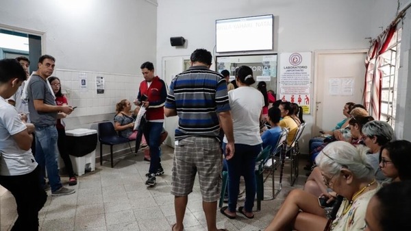 Consultas por cuadros febriles asociados al dengue en aumento, según el IPS