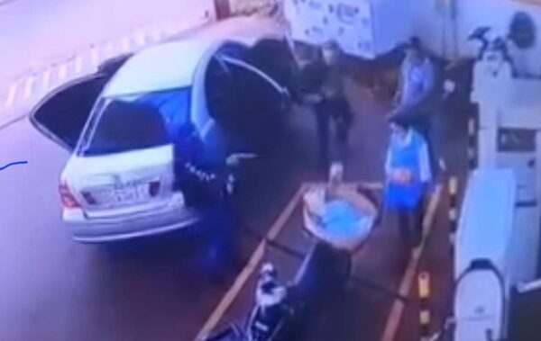Encapuchados asaltaron estación de servicio y escaparon con unos G. 60 millones y un arma – Diario TNPRESS