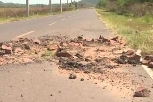 Piden justicia tras accidente causado por un bache - SNT
