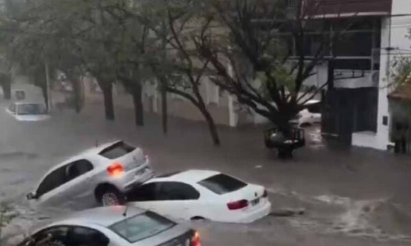 Inundación en Argentina deja 16 muertos y USD 400 millones en daños – Prensa 5