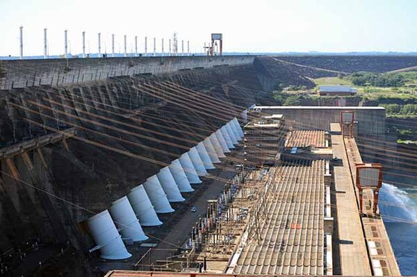 Itaipú suministró al país 4.253 GWh de energía eléctrica en los primeros dos meses del año | DIARIO PRIMERA PLANA