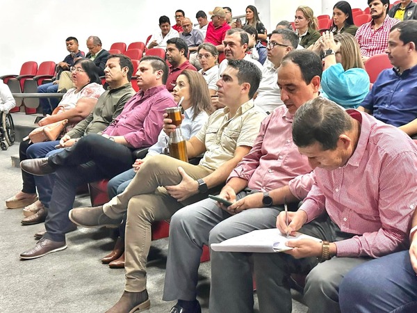 Hambre Cero: Reunión clave con Gobernador e intendentes de Caaguazú