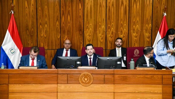 Tensos momentos se vivieron en Diputados este martes