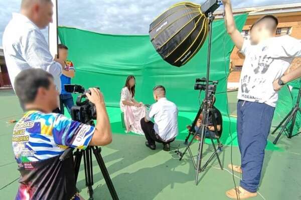 De la cárcel al cine: producción audiovisual para reinsertar a reclusas a la vida social - Nacionales - ABC Color