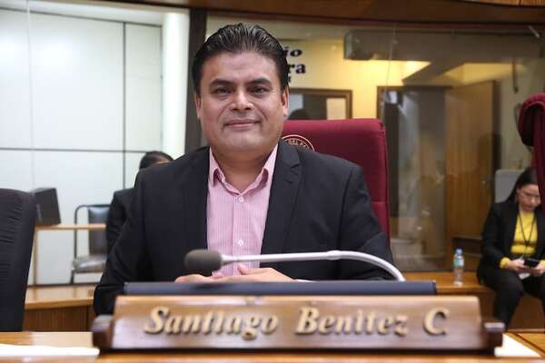 Diputado ratifica denuncia contra Alderete y revela que le amenazaron - Política - ABC Color