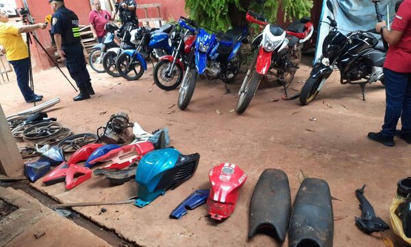 Descubren aguantadero de motos robadas en Remansito