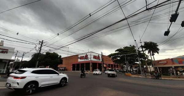 Diario HOY | Denuncian extorsión a comercios de Asunción por parte inspectores municipales falsos