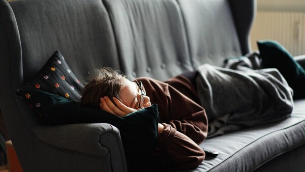 Siesta inteligente: cuánto descansar para mejorar la salud y el rendimiento