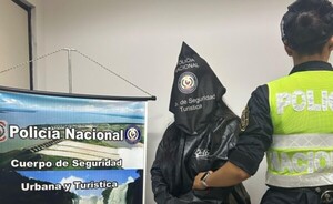 Detienen a una joven que se habría apropiado de mercaderías