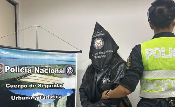 Detienen a una joven que se habría apropiado de mercaderías