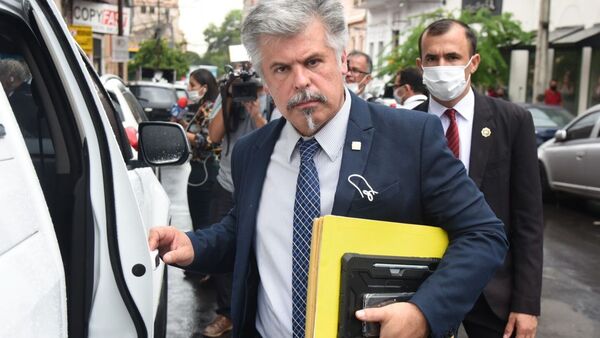 “La Fiscalía nos acusa por desacreditar la figura de Horacio Cartes", señala Giuzzio