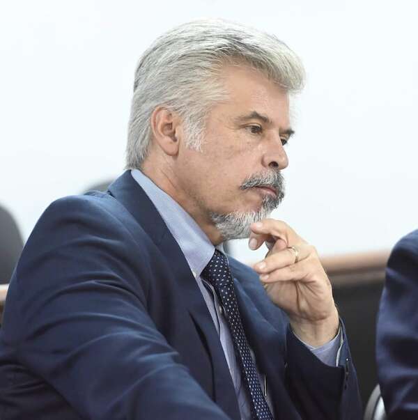 Lo que dijo Giuzzio sobre la acusación fiscal en el caso filtraciones - Nacionales - ABC Color