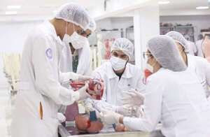 Presentan informe inédito sobre la formación en Medicina en Paraguay - Nacionales - ABC Color