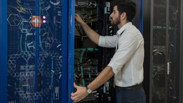 Desde UNA plantean vender energía a centros de datos
