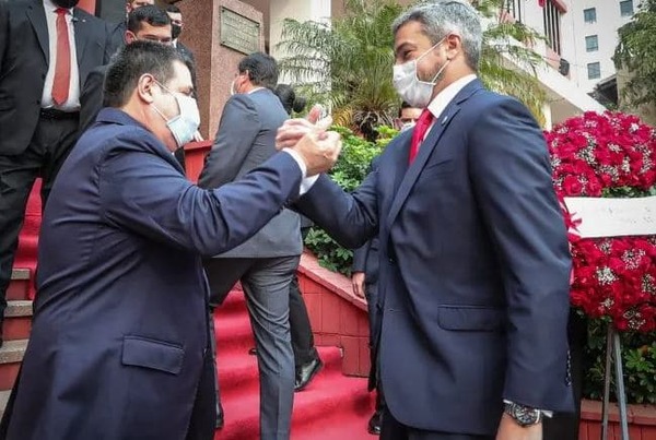 Fiscalía acusa a exministros de Abdo por “perseguir a HC”