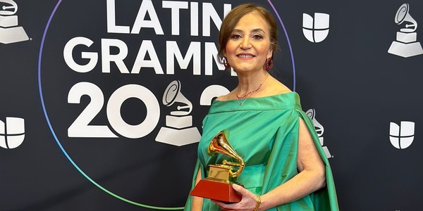 Orgullo paraguayo: Berta Rojas es miembro directiva de la Academia Latina de la Grabación • PARAGUAY TV