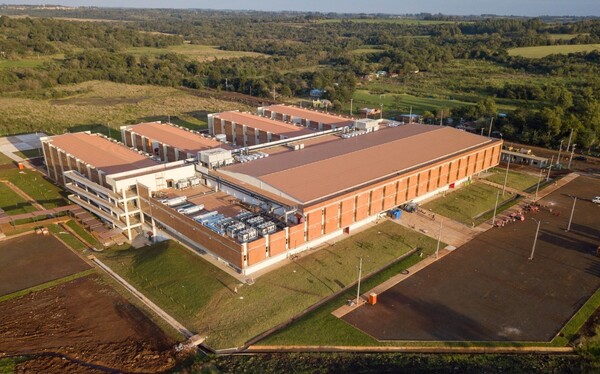Extienden plazo de postulación en concurso para contratar personal de blanco para el Gran Hospital del Sur - .::Agencia IP::.