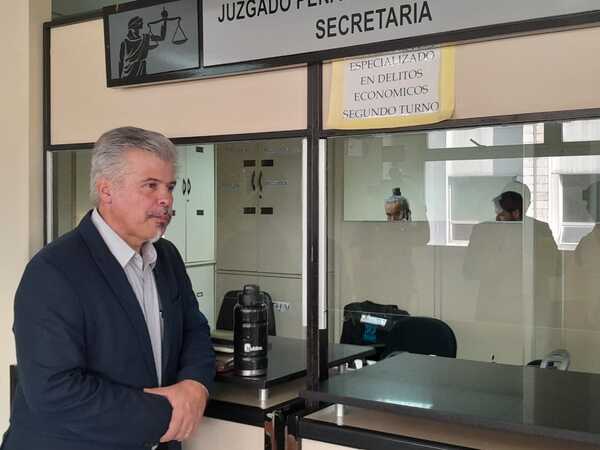 Acusación de Fiscalía "no tiene consistencia legal jurídica, es una vendetta" - 1000 Noticias