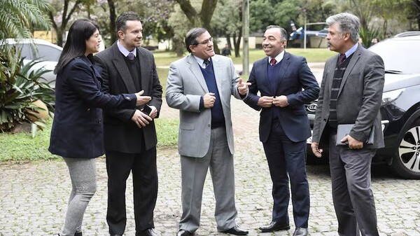 Pese a chicanas, acusan a exautoridades por filtración y uso político de inteligencia - ADN Digital
