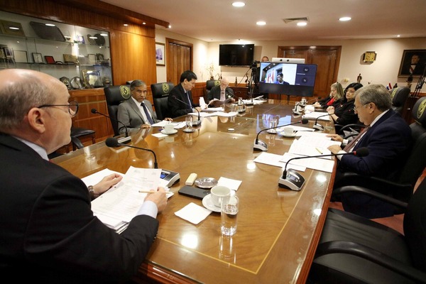 Mafia de los pagarés: CSJ suspendió sin goce de sueldo a jueces de paz de Recoleta - PDS RADIO Y TV