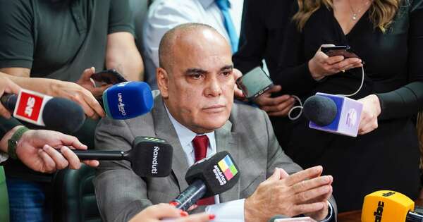 Diario HOY | Repercusiones en Honor Colorado sobre el anuncio de Mario Abdo