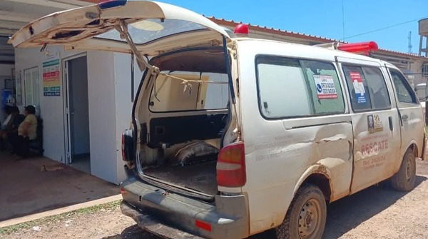 Bomberos se despiden de su heroica ambulancia tras 24 años de servicio