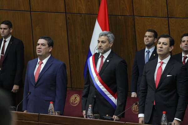 Abogados de Abdo Benítez denuncian irregularidades en acusación fiscal: “Es una parodia”  - Política - ABC Color