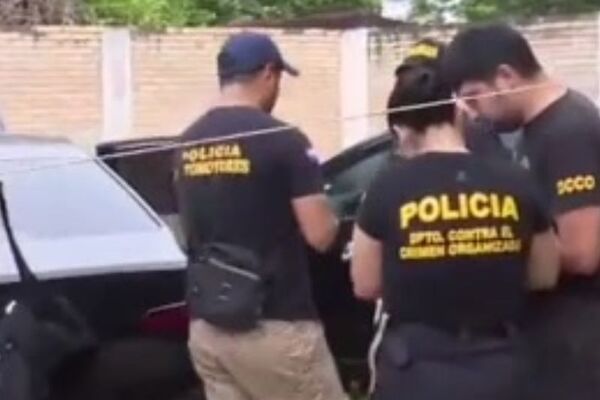 Roban chapas y las colocan en otros vehículos - SNT