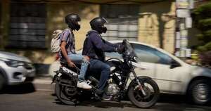Diario HOY | Cascos usados y con piojos: denuncian falta de higiene en servicio de Motobolt